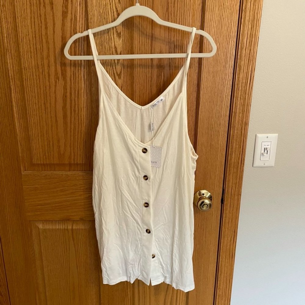 NWT Cream 2X tank top